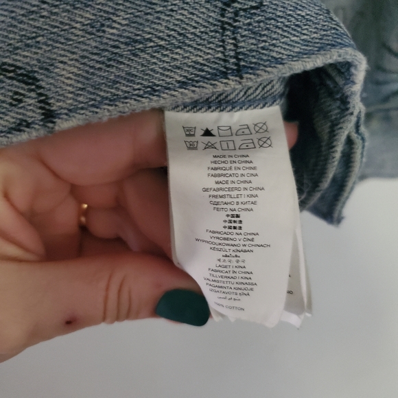 MICHAEL Michael Kors Graffiti Print Denim Jacket 100% Cotton S Oversized - Picture 7 of 7